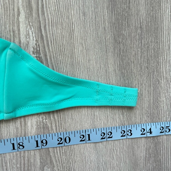 Victoria’s Secret light turquoise flirt bandeau bikini top - Picture 5 of 10